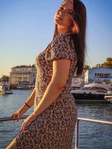 Алина